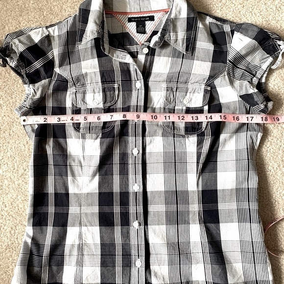 Tommy Hilfiger Women Cap Sleeve Plaid Button up Top Shirt  Small 100% Cotton - Picture 5 of 8
